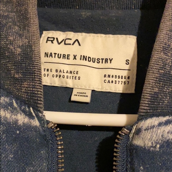 Yah - Picture 2 of 2